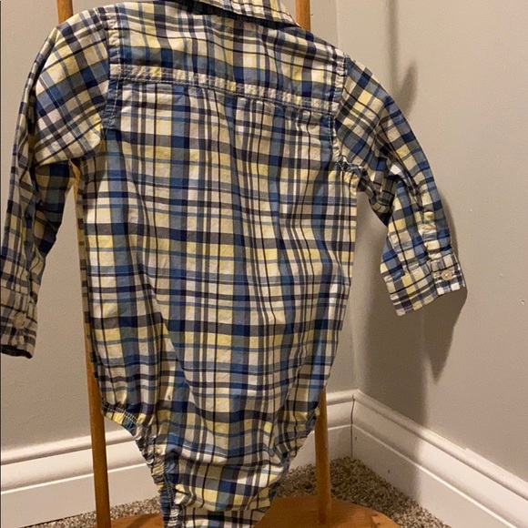 Carters onesie long sleeve button up - Picture 2 of 2